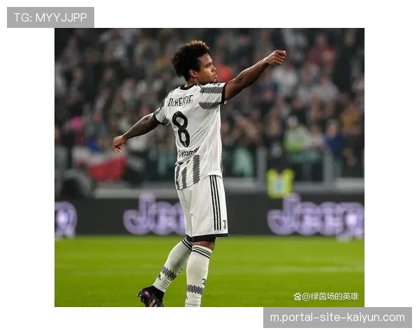 尤文图斯防线临时组合漏洞频出 麦肯尼回传失误直接导致失球 尤文图斯防线临时组合漏洞频出 麦肯尼回传失误直接导致失球