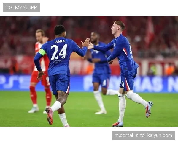 拜仁进攻端多点开花，奥利塞梅开二度展现边路爆破能力